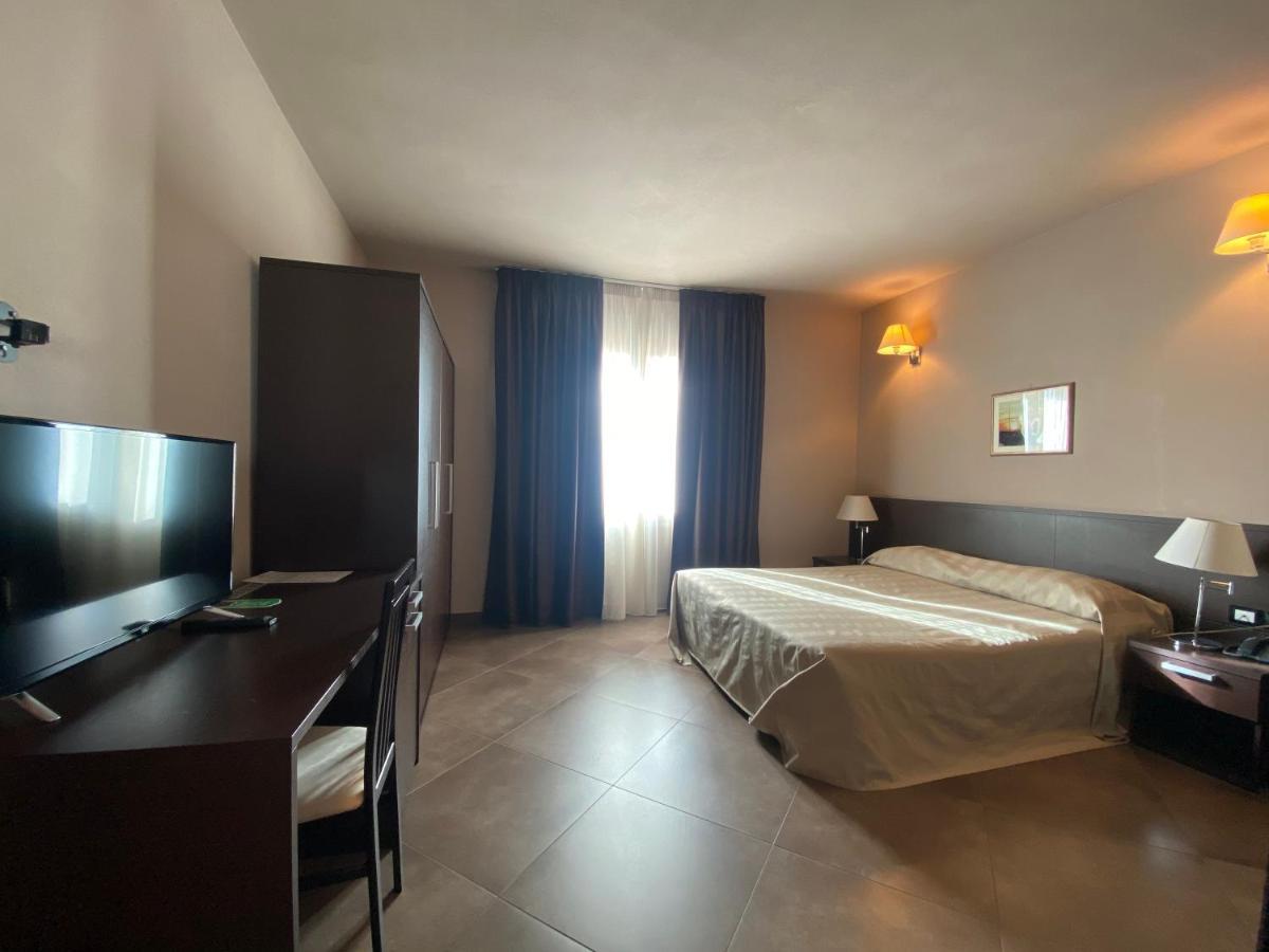 Hotel Le Badie Val di Perga Eksteriør billede